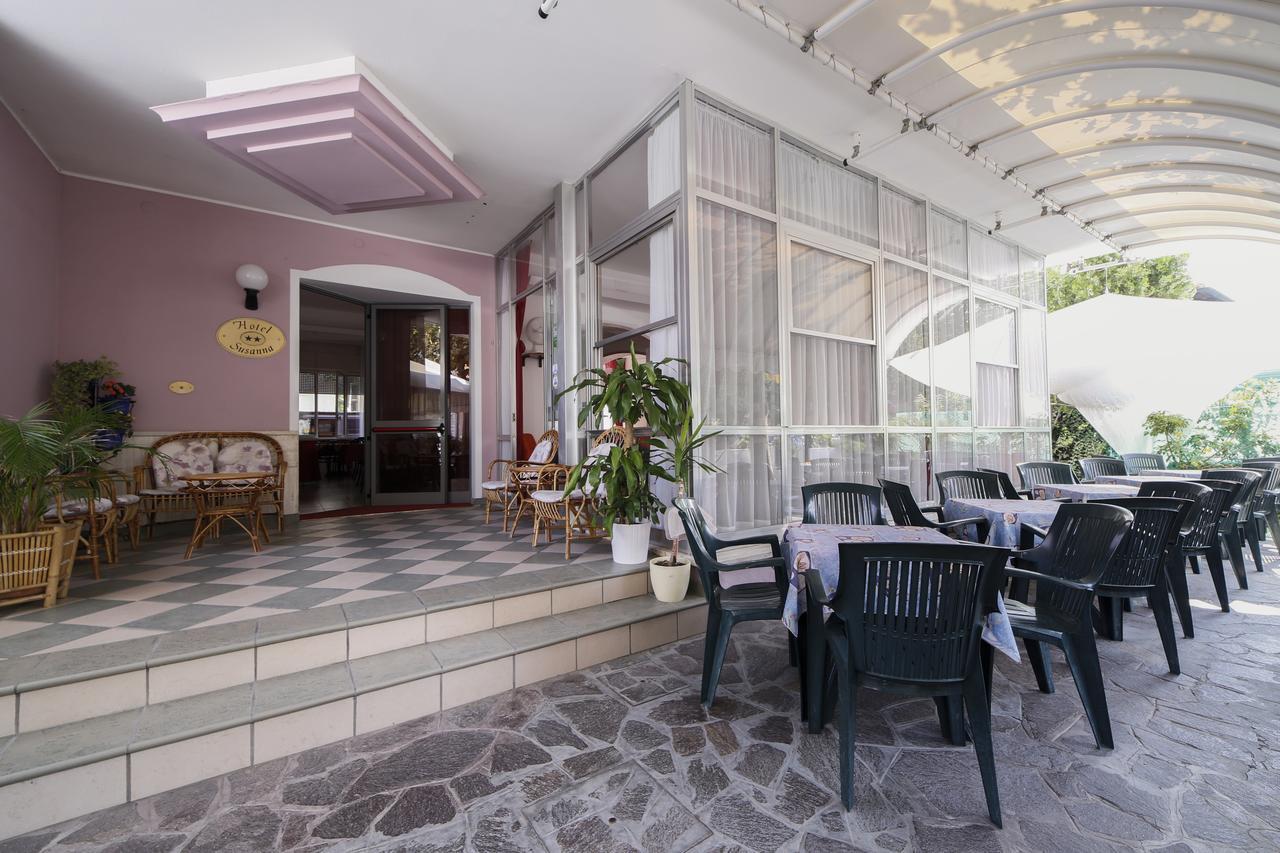 Hotel Susanna Rimini Exterior foto